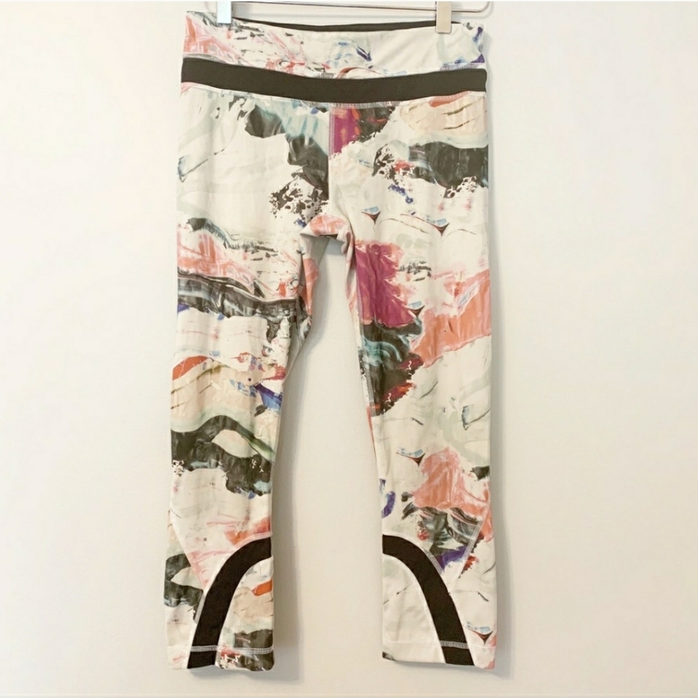 Lululemon Inspire Crop II Pigment Wave Multi Black